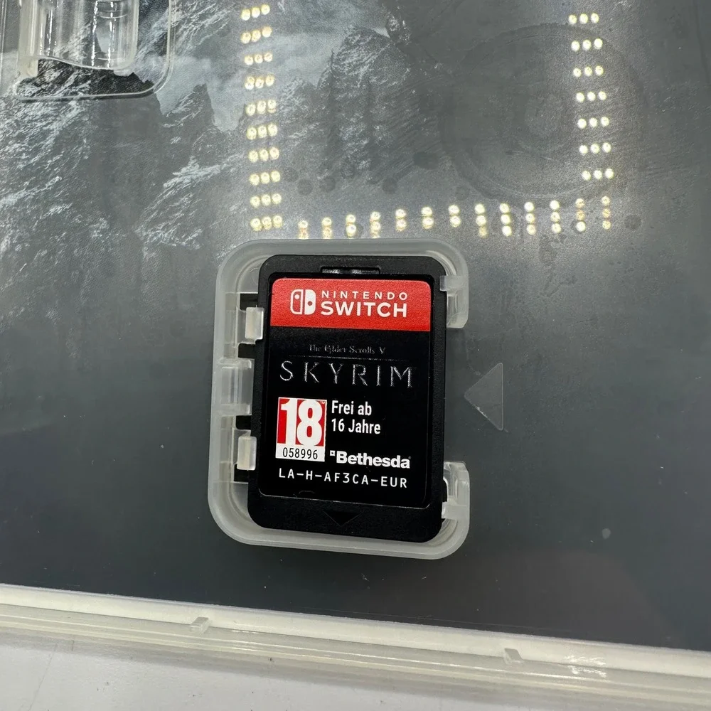 The Elder Scrolls V: Skyrim Nintendo Switch | PAL PEGI European Version